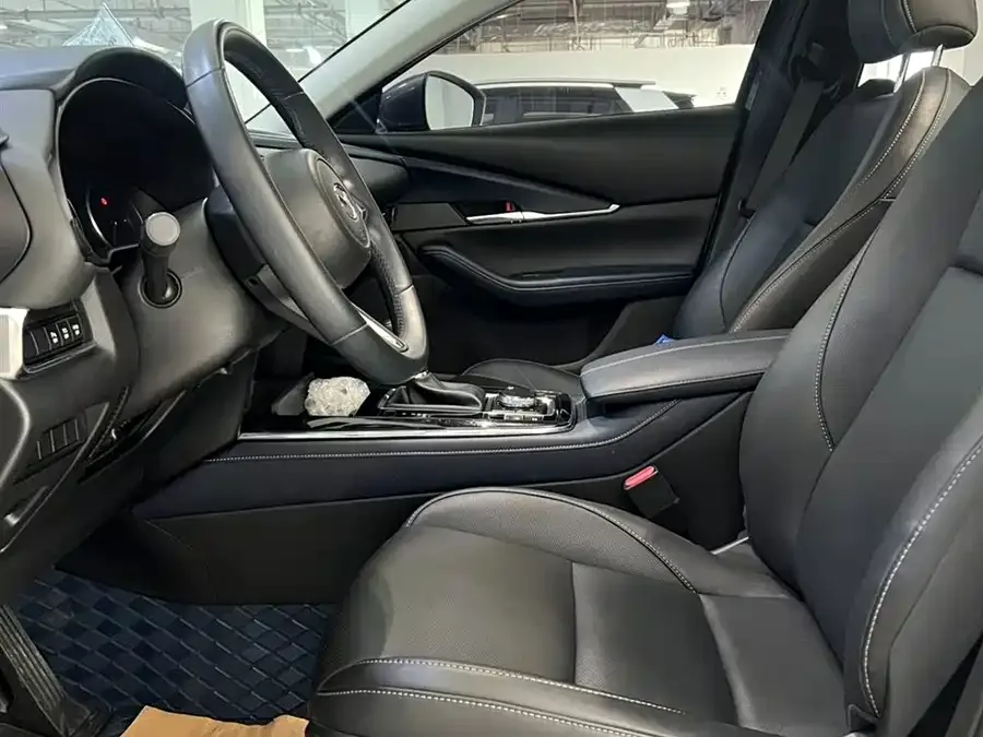 Mazda CX-30 2021 2.0L automatic Yayue type 2022 — миниатюра 3