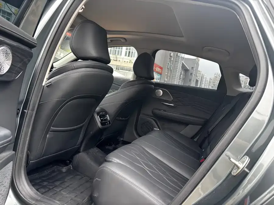 Chery Arrizo 8 PRO Chery Arrizo 8 PRO 2025 1.6T DCT Luxury+ 2025 — миниатюра 2