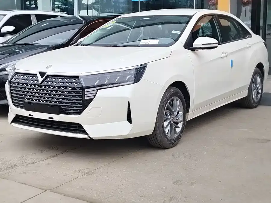 Venucia D60 Venucia D60 2023 PLUS 1.6L XE CVT trendy version 2026 — фото 1, купить с доставкой в Москву