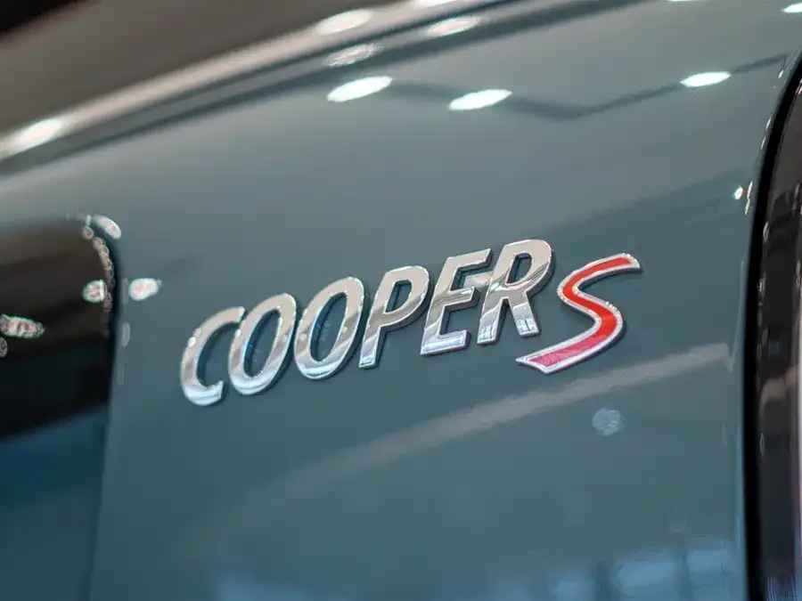 MINI Countryman MINI COUNTRYMAN 2021 2.0T COOPER S 2022 — миниатюра 3