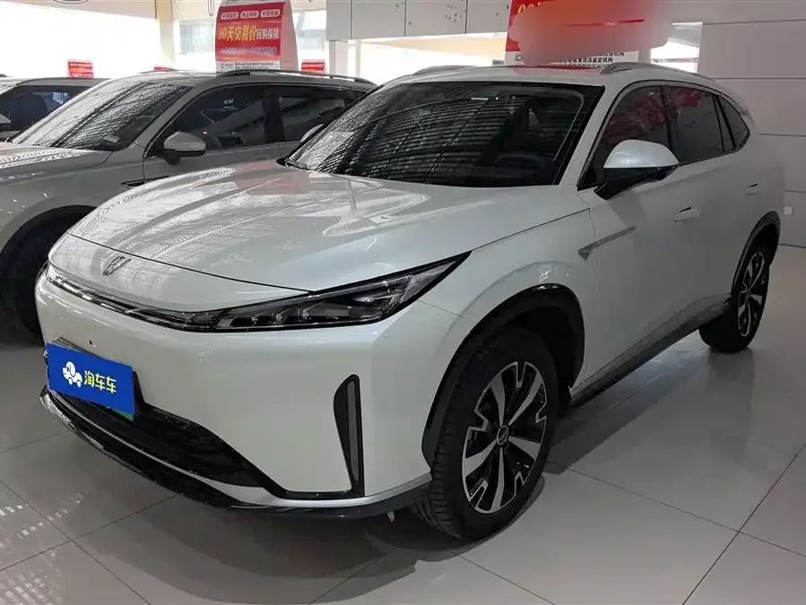 Roewe D5X DMH Roewe D5X DMH 2024 135 Flagship Edition 2024 — фото 1, купить с доставкой в Москву