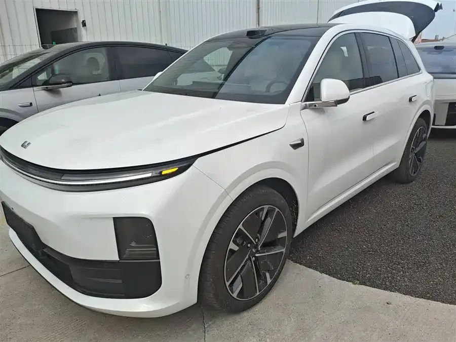 Li Xiang L6 2025