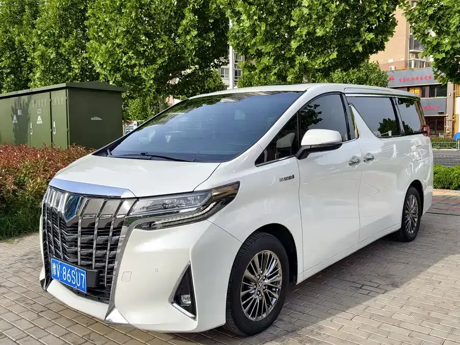Toyota Alphard 2022