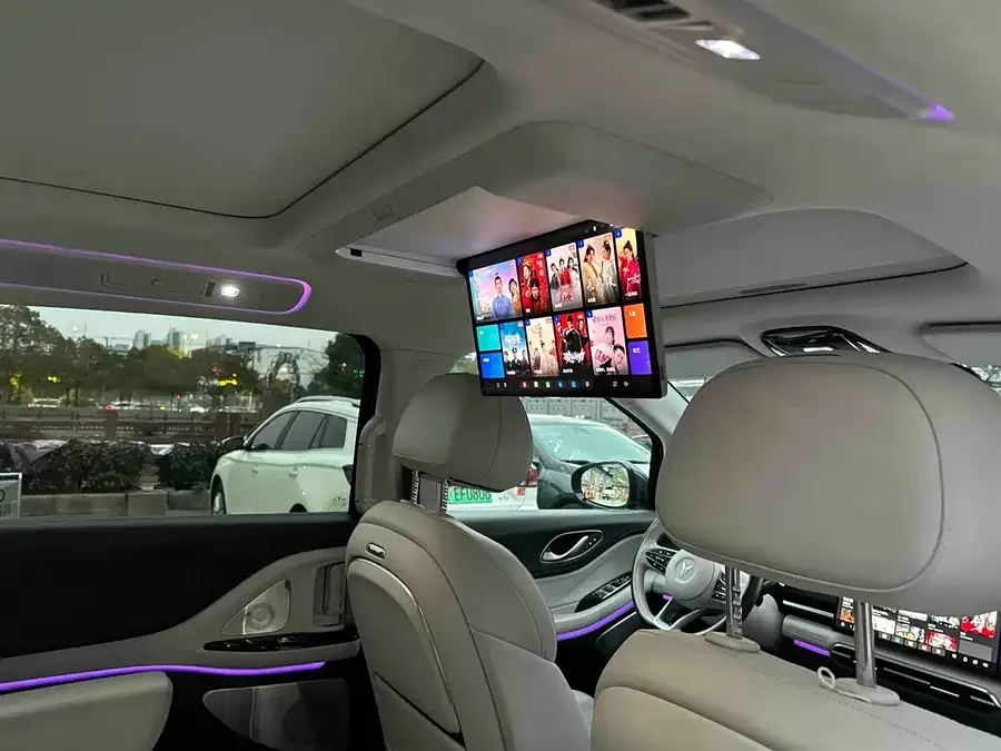 Voyah Lantu Dreamer Lantu Dreamer 2025 PHEV 4WD Flagship Kunpeng Edition 2024 — миниатюра 3
