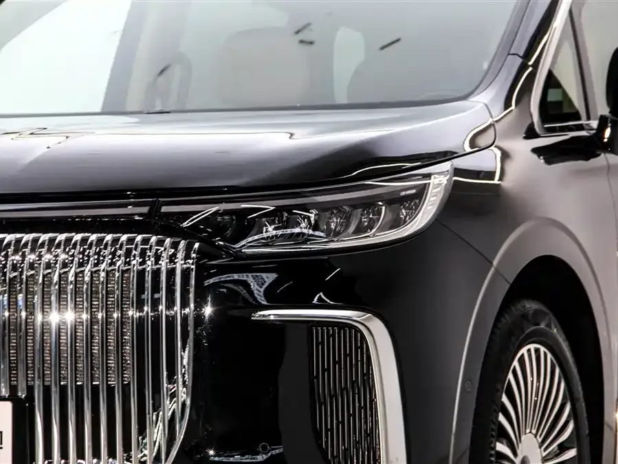 Voyah Lantu Dreamer 2025 VOYAH PHEV 4WD Excellence Kunpeng Edition 2026 — миниатюра 3