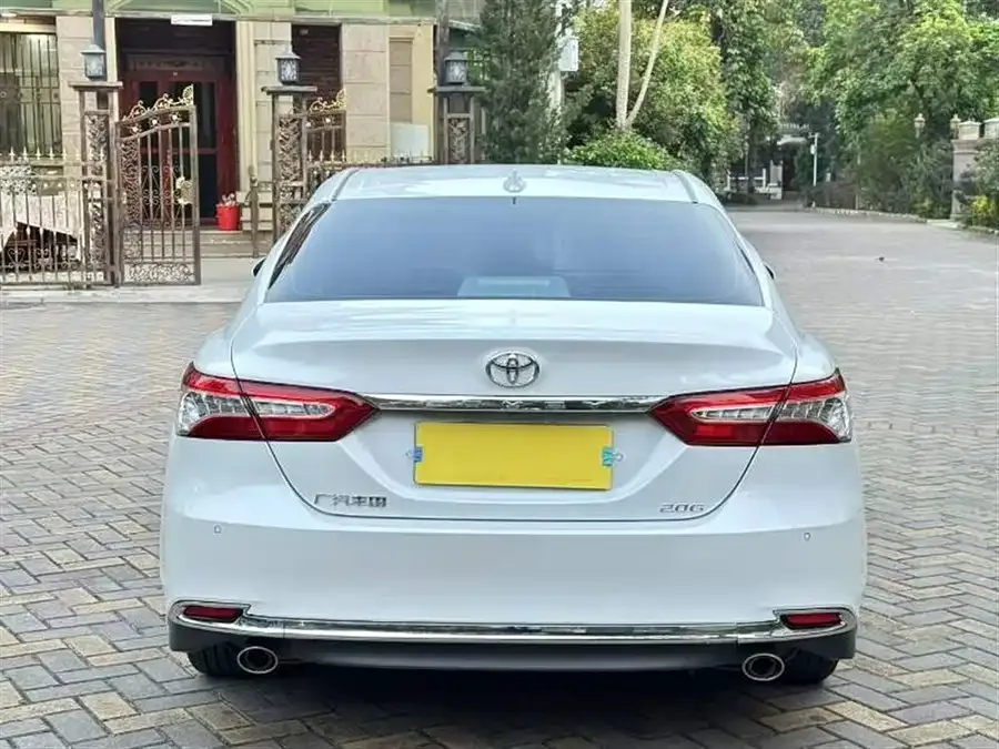 Toyota Camry Camry 2023 2.0G Deluxe Edition 2023 — миниатюра 2