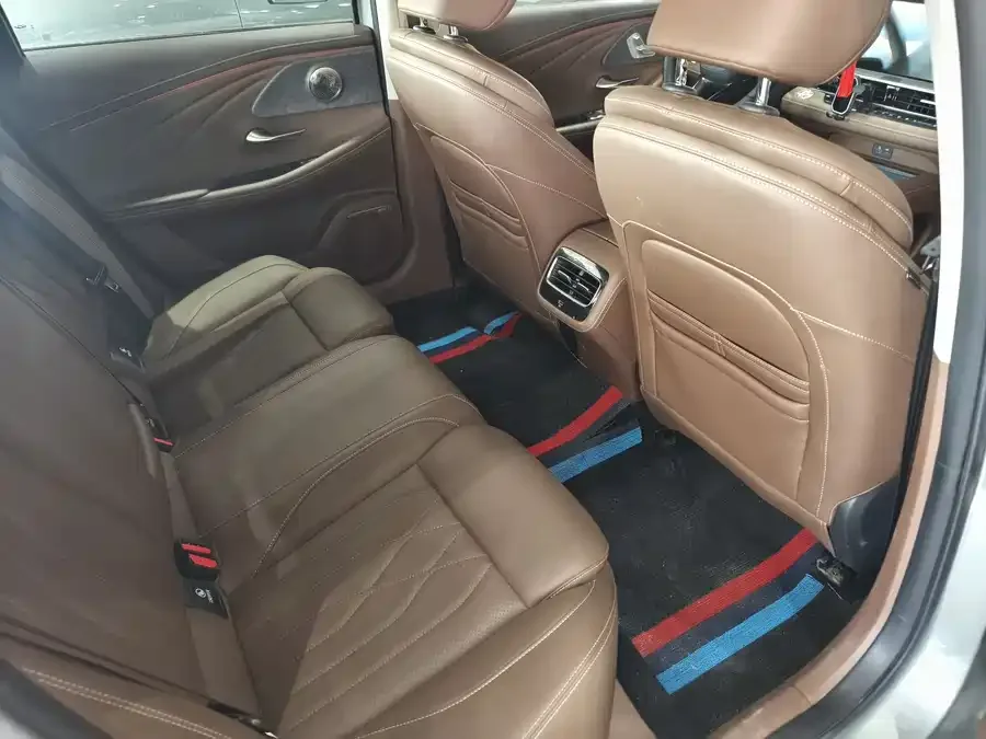Chery Arrizo 8 Arrizo 8 2025 2.0T Automatic + 2025 — миниатюра 4