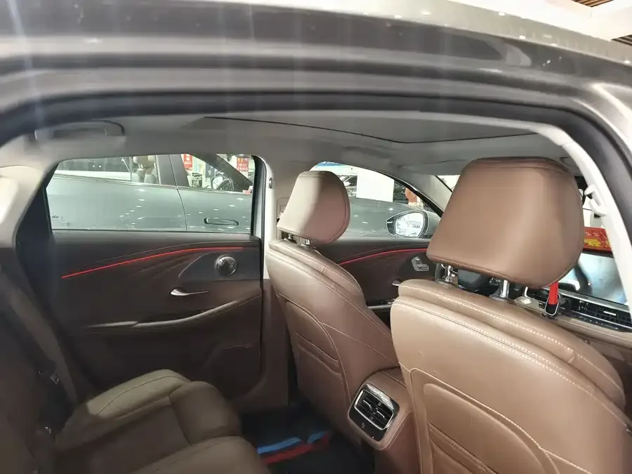Chery Arrizo 8 Arrizo 8 2025 2.0T Automatic + 2025 — миниатюра 5