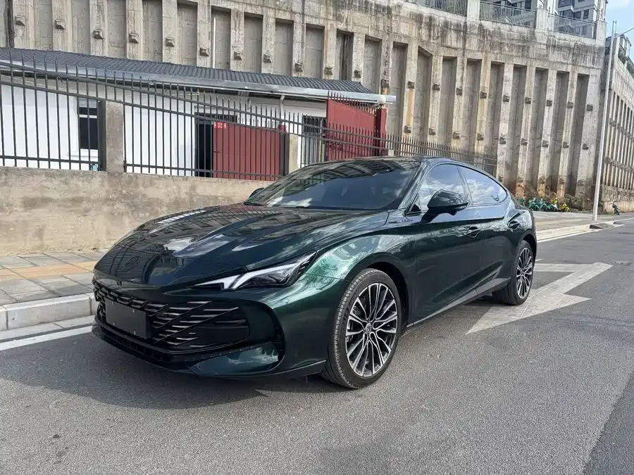 MG 7 MG7 2023 1.5T DCT Elegant Edition 2023 — фото 1, купить с доставкой в Москву