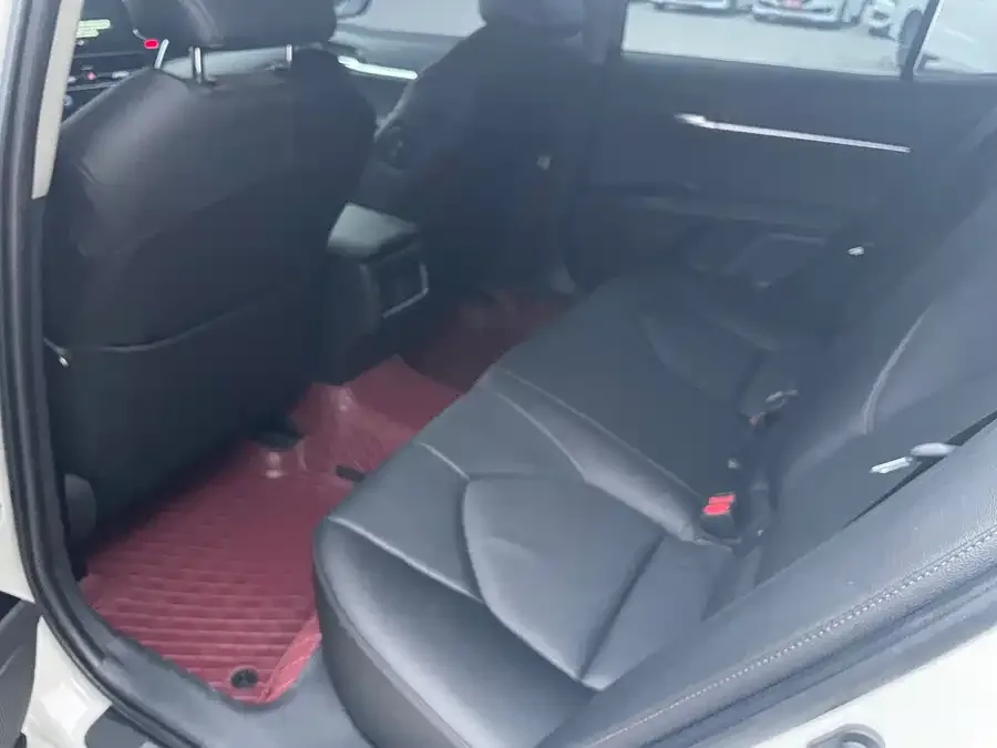Toyota Camry Camry 2023 2.0G Deluxe Edition 2023 — миниатюра 4