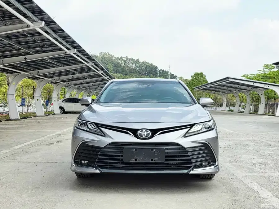 Toyota Camry Camry 2021 2.0G Deluxe Edition 2022 — миниатюра 3