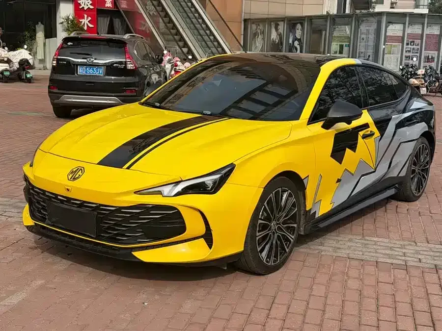 MG 7 MG7 2023 2.0T Automatic Beauty Hunter Premium Edition 2024 — фото 1, купить с доставкой в Москву