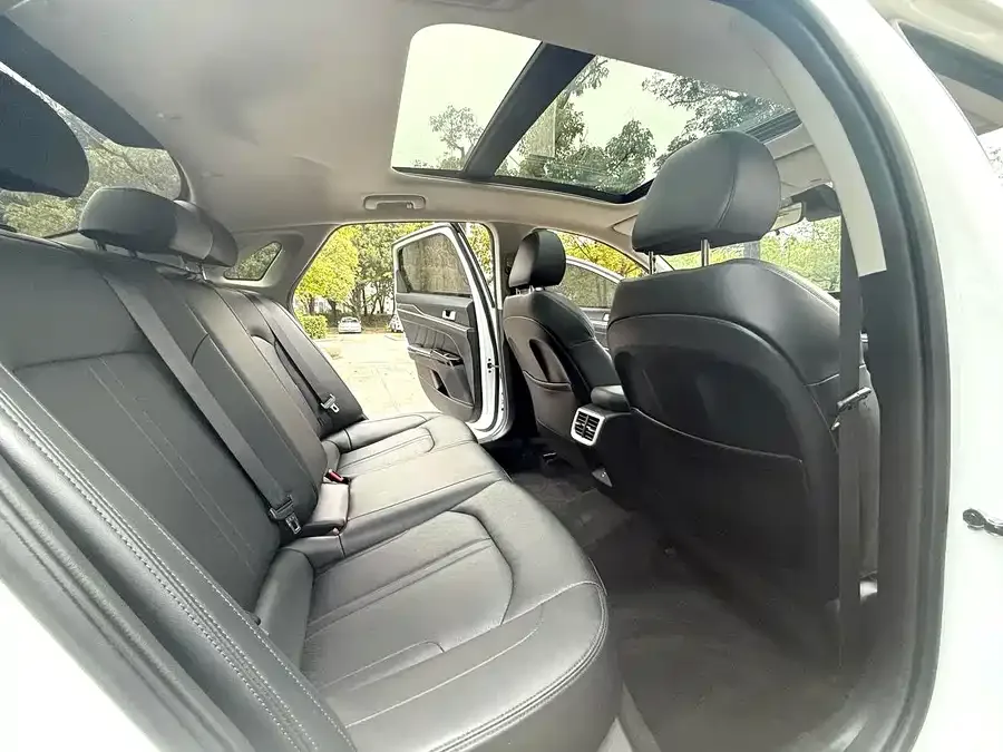 Kia K5 2021 270T CVVD New Edition 2022 — миниатюра 5