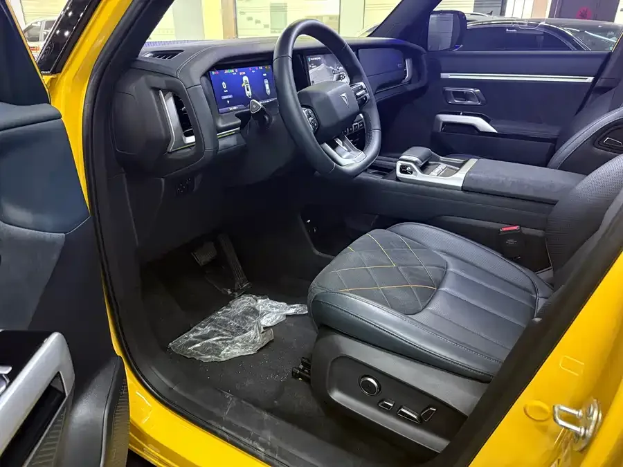 Deepal dark blue G318 Dark Blue G318 2025 Worry-Free Crossing Edition 4WD Secret Edition 2025 — миниатюра 4