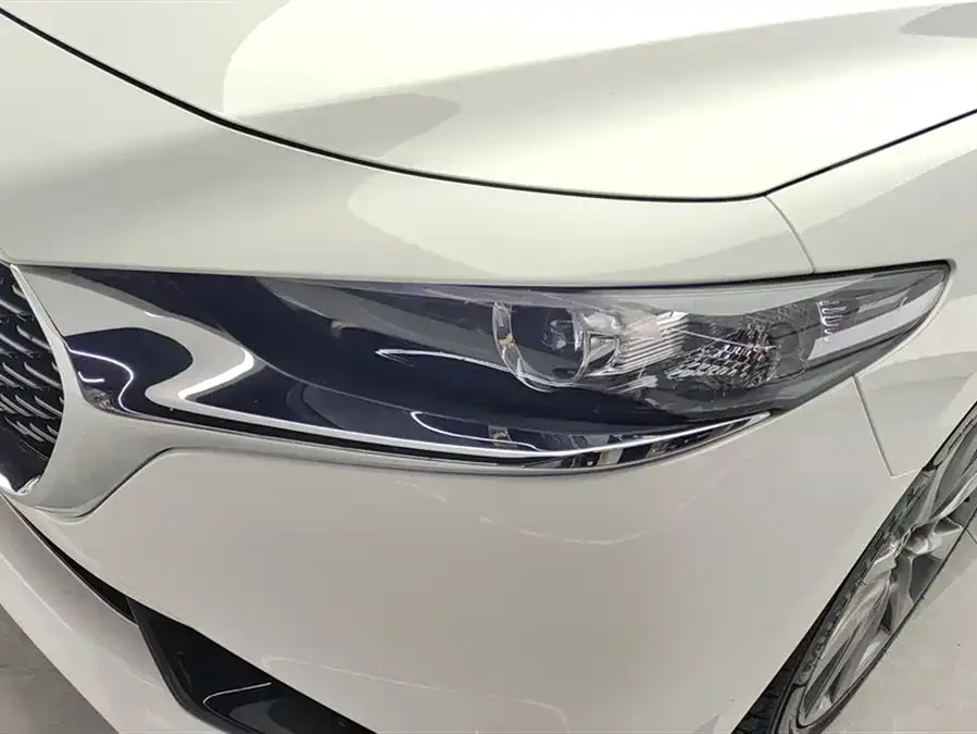 Mazda Axela Mazda 3 Angkesaila 2023 2.0L Automatic Quality Edition 2024 — миниатюра 2