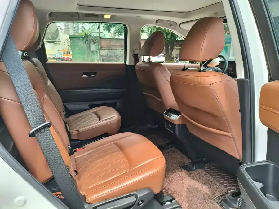 Nissan Pathfinder Tanlu 2024 380VC-TURBO 4WD Zhizun Edition 6 Seaters 2024 — миниатюра 4