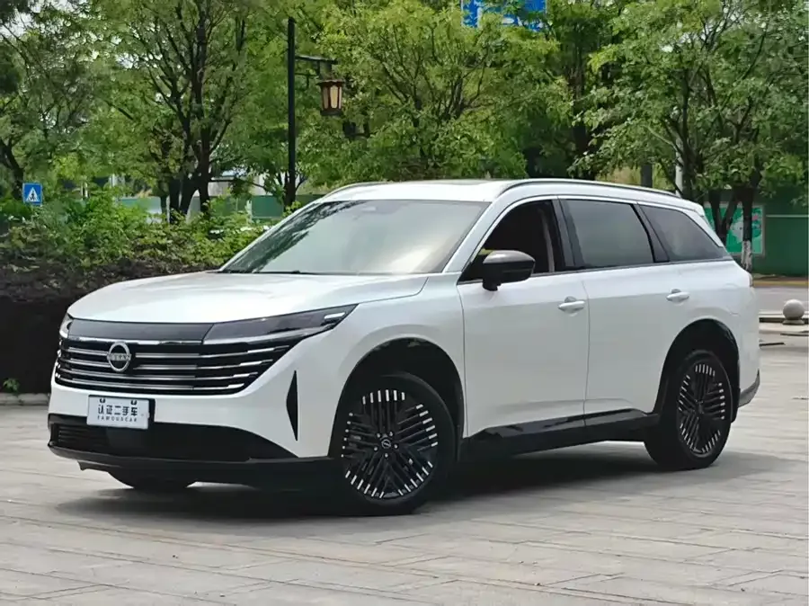 Nissan Pathfinder 2024