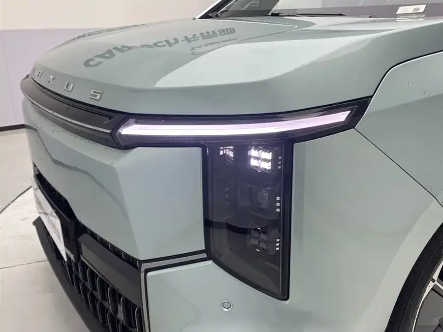 Maxus Dajia 7 Dajia 7 2024 facelift super hybrid long-range version Yuexiang version 2025 — миниатюра 3
