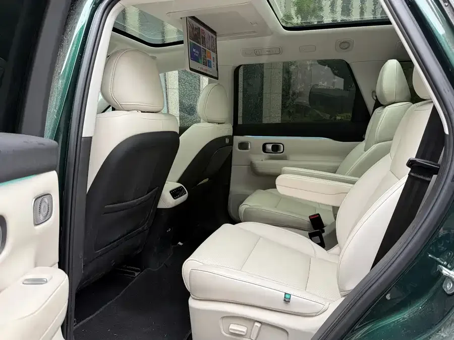 Leapmotor C16 Leapmotor C16 2024 Extended Range 200 Premium Edition 2024 — миниатюра 4