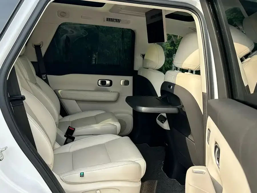 Leapmotor C16 Leapmotor C16 2024 Extended Range 200 Premium Edition 2024 — миниатюра 5