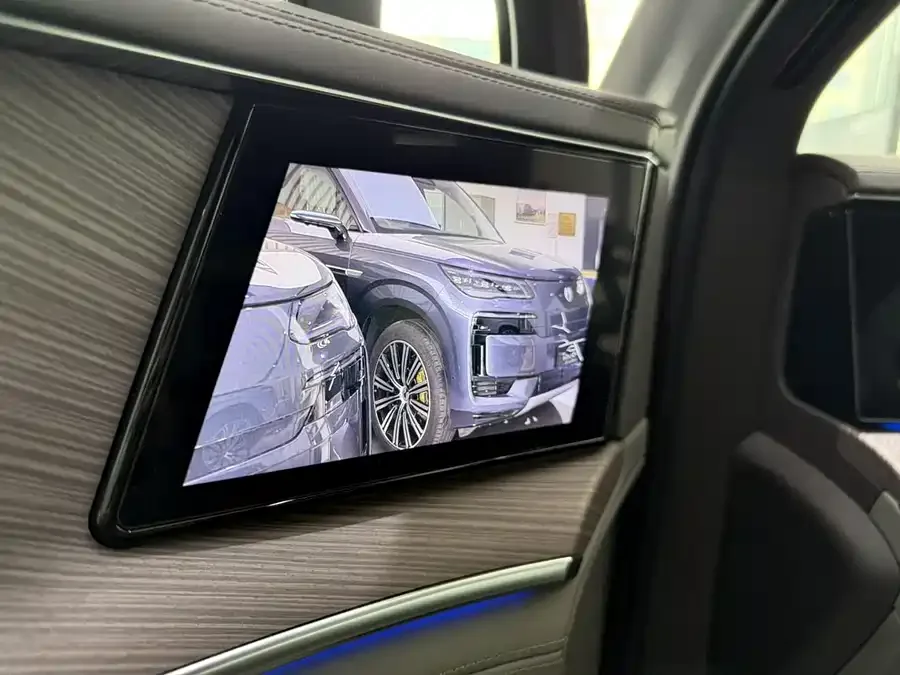 BYD N9 Denza N9 2025 flagship model 2025 — миниатюра 3