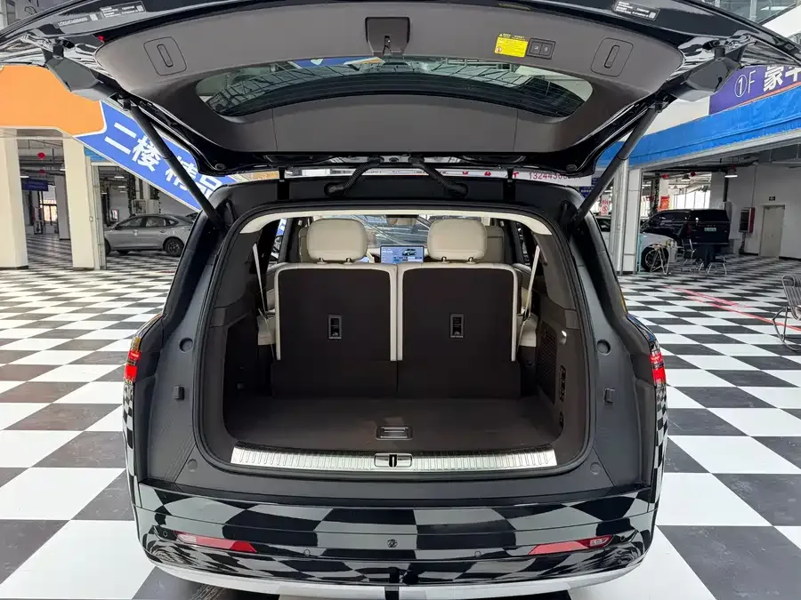 BYD N9 Denza N9 2025 Premium Edition 2025 — миниатюра 5