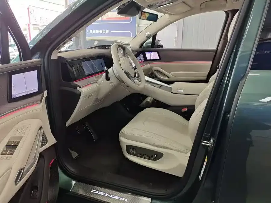 BYD N9 Denza N9 2025 flagship model 2025 — миниатюра 2