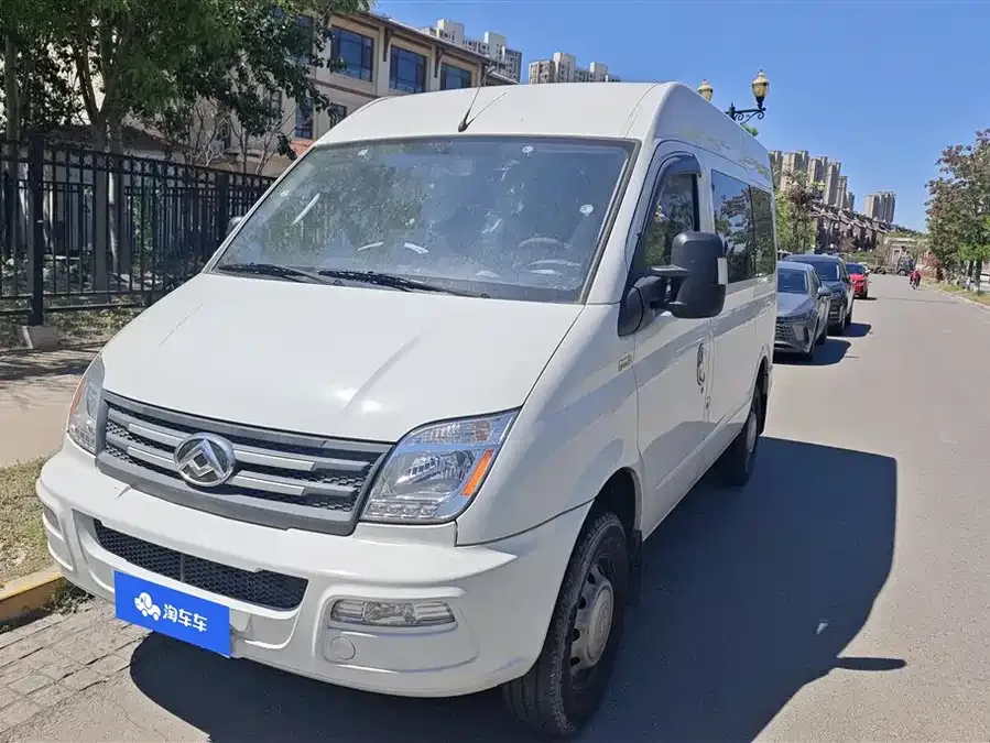 Maxus Xintu V80 Xintu V80 2021 2.0T Manual Classic Aoyuntong Short Axis Mid-Top 5/6 Seaters 2022 — фото 1, купить с доставкой в Москву