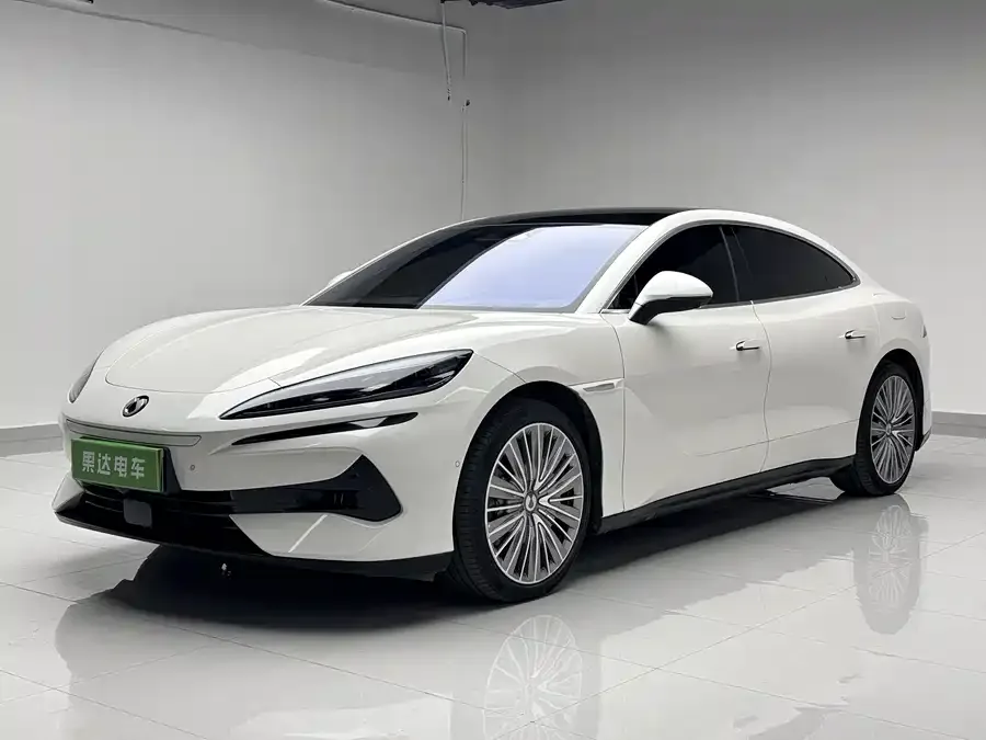 BYD Z9 2024