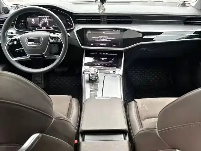 Audi A7L 2022 45 TFSI S-line Dream Youth Edition 2023 — миниатюра 2