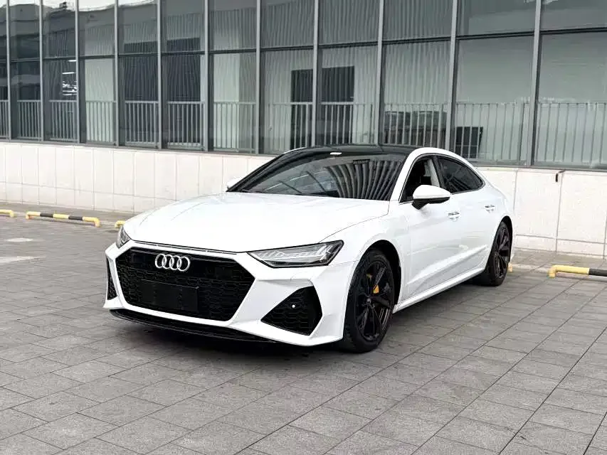 Audi A7L 2022 45 TFSI S-line Dream Youth Edition 2023 — фото 1, купить с доставкой в Москву