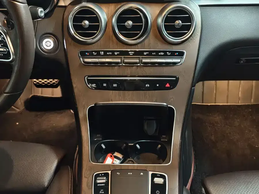 Mercedes-Benz GLC-Class Mercedes-Benz GLC 2020 facelift GLC 260 L 4MATIC Luxury 2022 — миниатюра 2