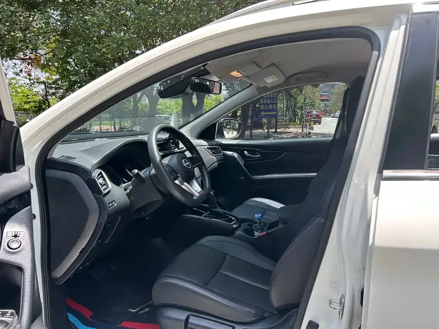 Nissan Qashqai Qashqai 2022 2.0L CVT XV Smart Edition 2023 — миниатюра 4