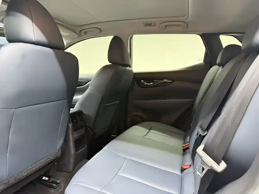Nissan Qashqai Qashqai 2025 Honor 2.0L CVT XV+ Leading Edition 2025 — миниатюра 3