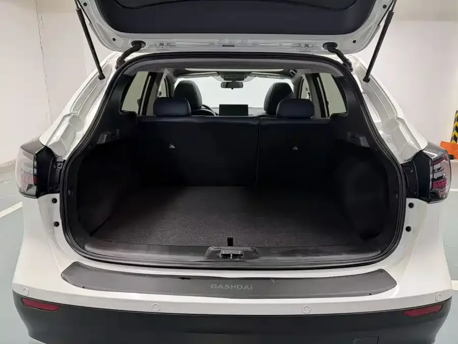 Nissan Qashqai Qashqai 2025 Honor 2.0L CVT XV+ Leading Edition 2025 — миниатюра 4