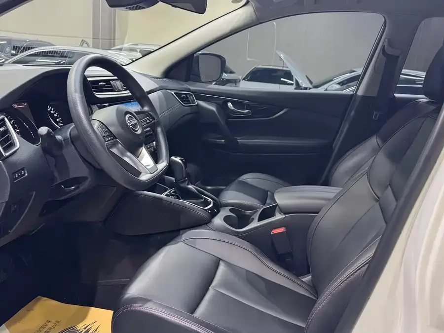 Nissan Qashqai Qashqai 2023 Classic 2.0L CVT XV Comfort Edition 2023 — миниатюра 3
