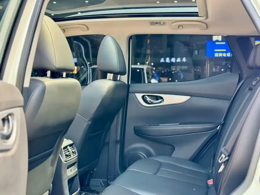 Nissan Qashqai Qashqai 2022 2.0L CVT XV Prem Luxury Edition 2022 — миниатюра 3