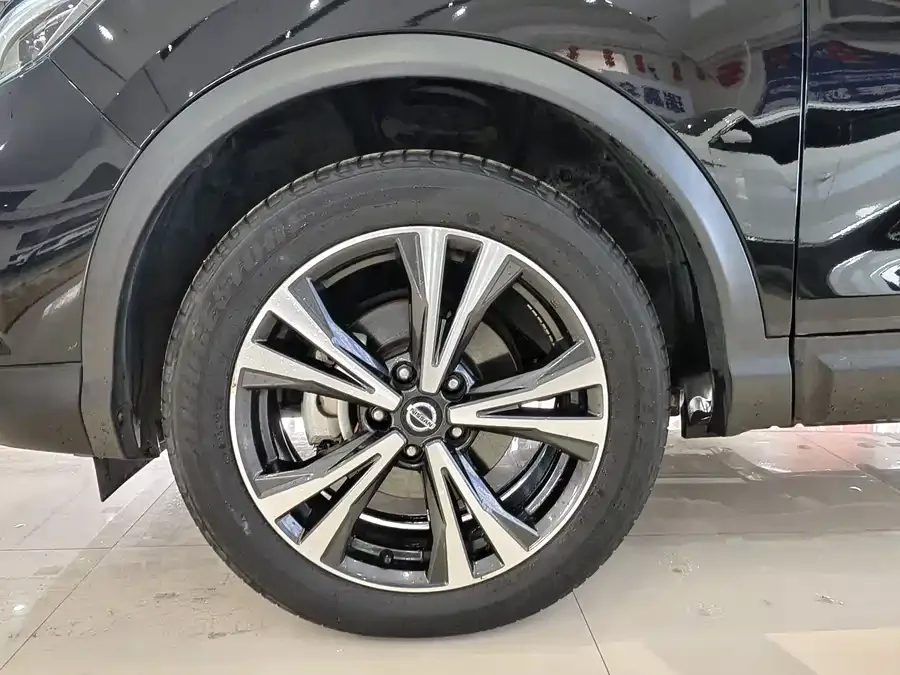 Nissan Qashqai Qashqai 2022 2.0L CVT XV Prem.Pro Luxury Pilot Edition 2022 — миниатюра 2