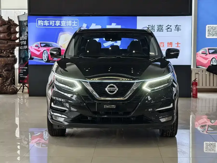 Nissan Qashqai Qashqai 2022 2.0L CVT XV Prem.Pro Luxury Pilot Edition 2022 — фото 1, купить с доставкой в Москву
