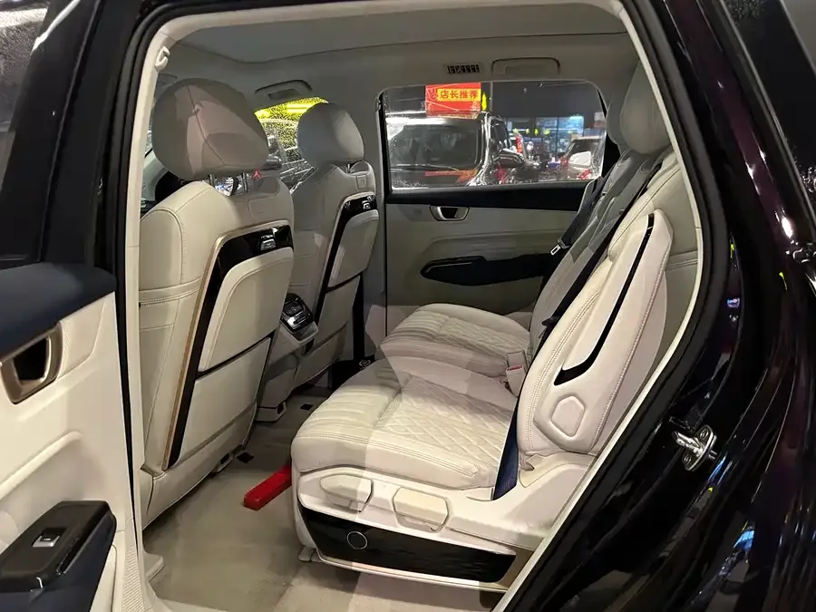 Wuling Capgemini Wuling Kaijie 2023 2.0L DHT Luxury Edition 2022 — миниатюра 2