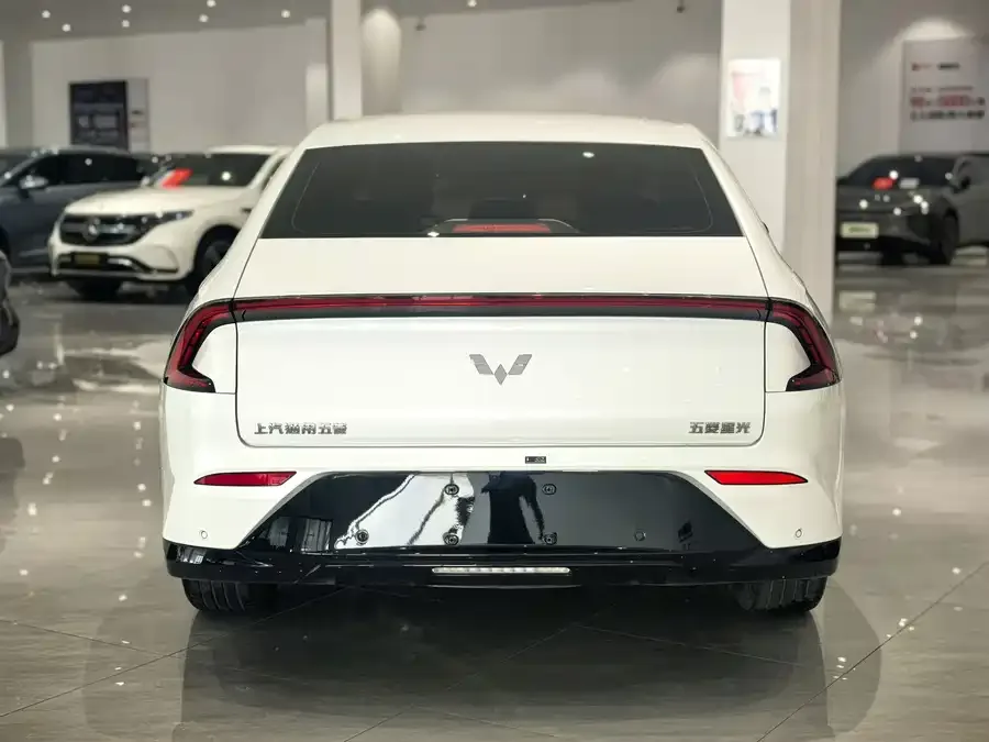 Wuling Starlight Wuling Starlight 2024 Co-creation Edition 150 Pilot Edition 2024 — миниатюра 2