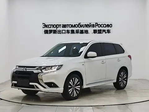 Mitsubishi Outlander 2022 buy in Moscow