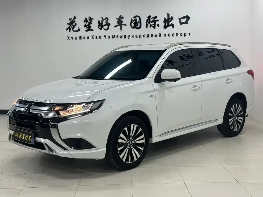 Mitsubishi Outlander 2022
