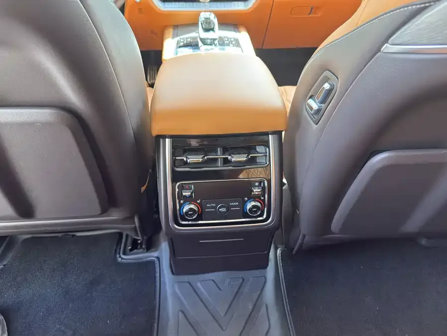 Tank 500 Tank 500 2022 3.0T Business Edition 5-seater 2023 — миниатюра 3