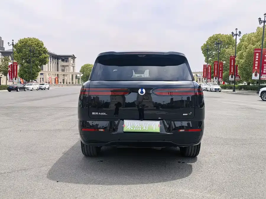 BYD N8L Denza N8L 2025 Flagship Model 2025 — миниатюра 2