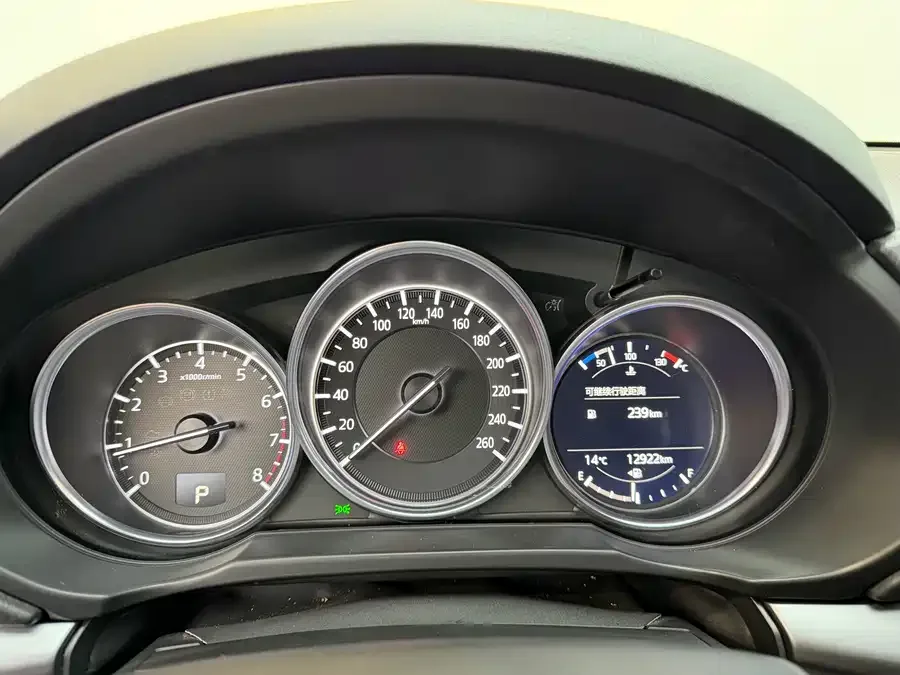 Mazda CX-5 2024 2.0L automatic two-wheel drive comfort model 2023 — миниатюра 4