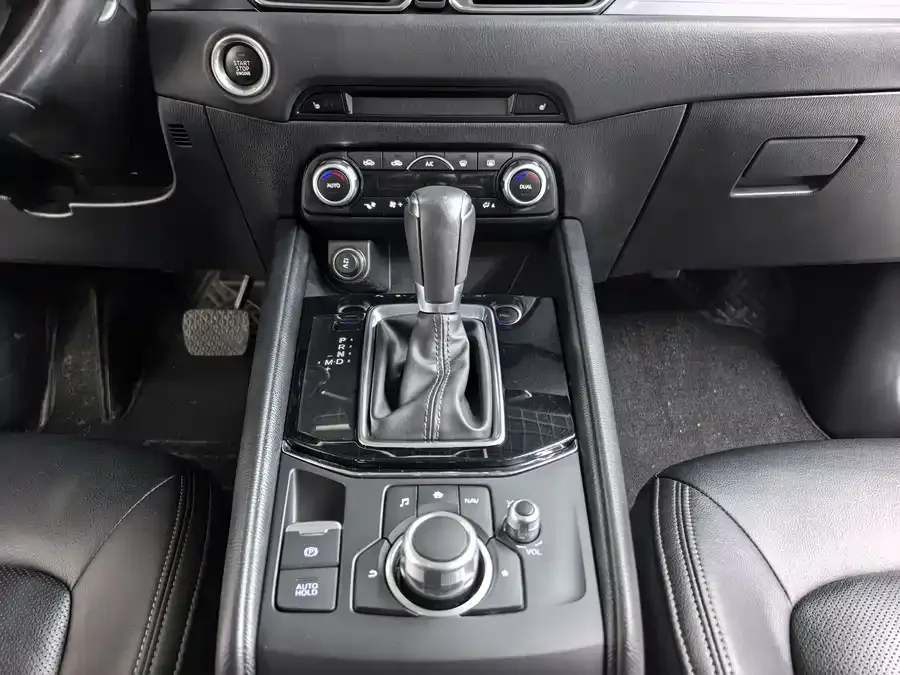 Mazda CX5 2022 2.0L Automatic 2WD Smart Edition 2022 — миниатюра 4