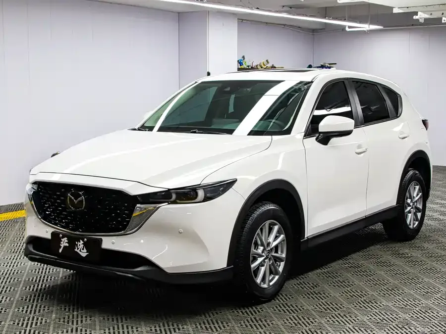 Mazda CX5 2022 2.0L Automatic 2WD Smart Edition 2022 — фото 1, купить с доставкой в Москву