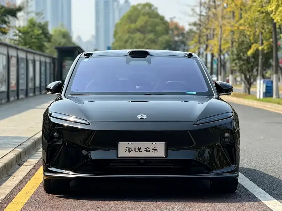 NIO ET5T 2025