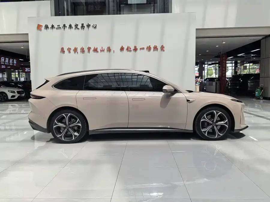 NIO ET5T NIO ET5T 2023 100kWh Touring 2023 — миниатюра 4
